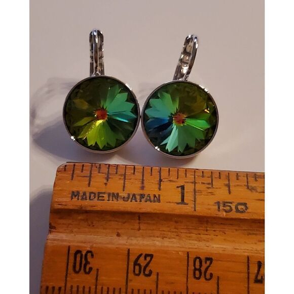 Swarovski‎ Element Earrings NWT Northern Lights. Party. Wedding. Fun. Leverback - Picture 2 of 4